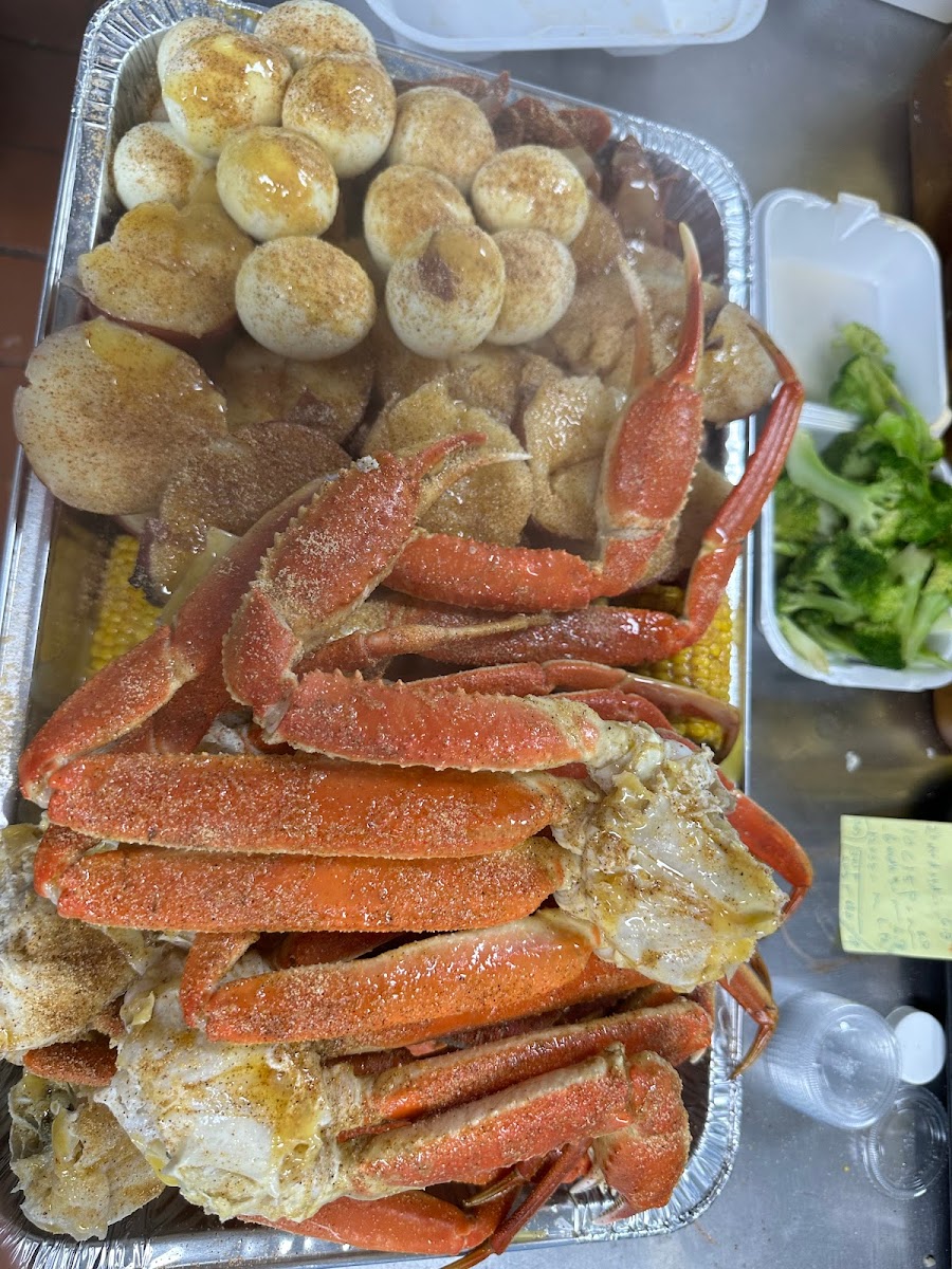 King Seafood Market - Photo 2