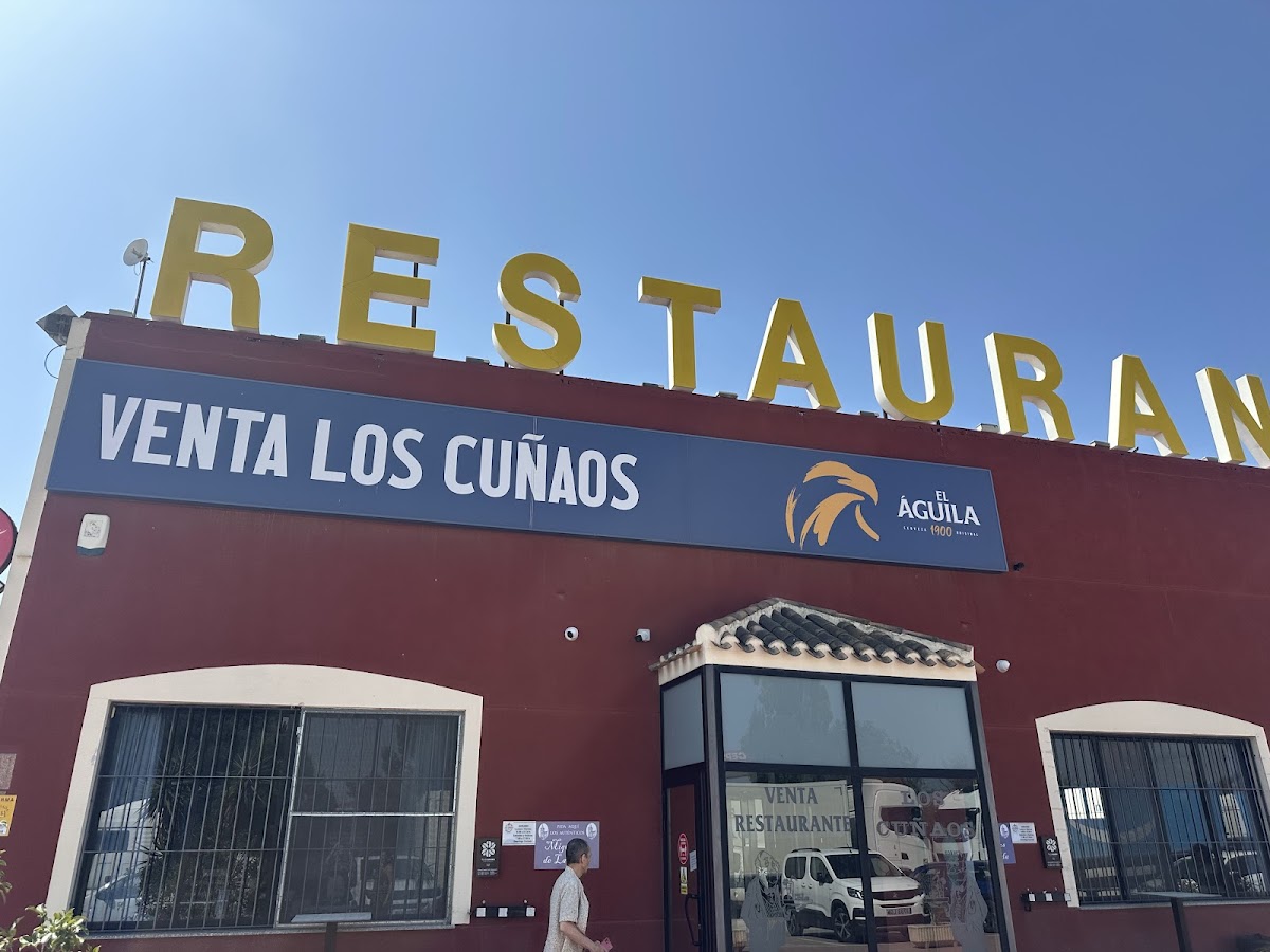Restaurante Venta Los Cunaos - Photo 2