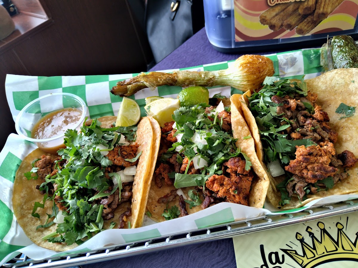 Tacos el Caballo - Photo 3