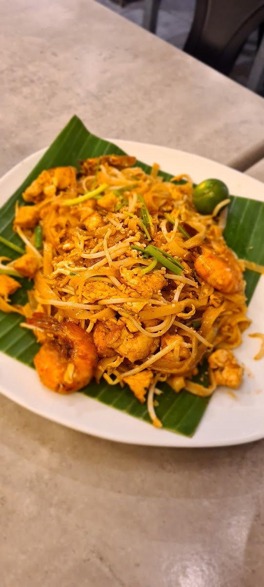 ThaiDara Restaurant - Photo 4