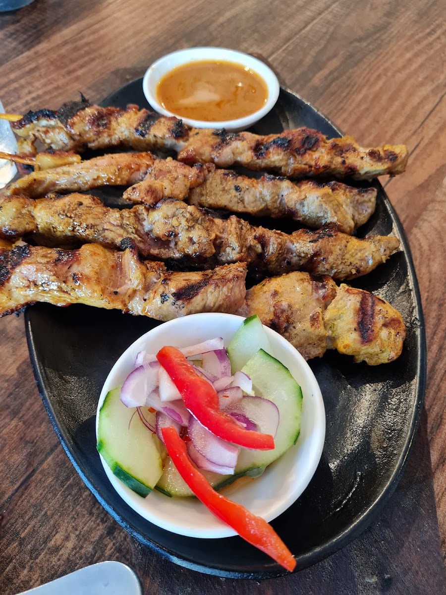 ThaiDara Restaurant - Photo 8