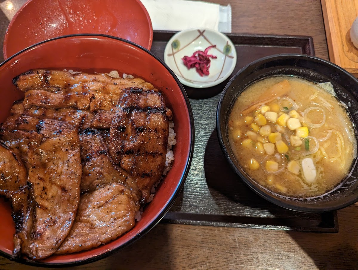 Butaichihokkaidobanya Ikebukuroten - Photo 4