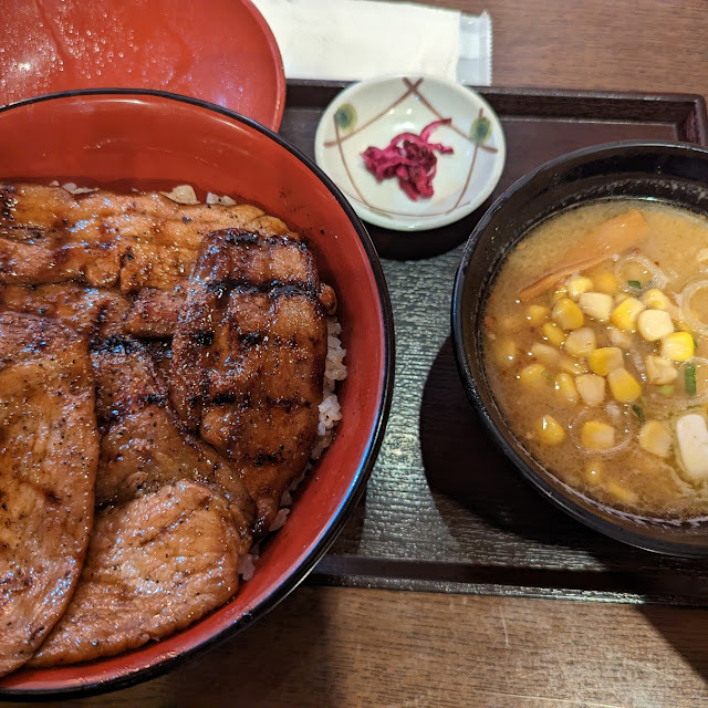 特上 帯広豚丼 ミックス 肉6枚 レギュラー