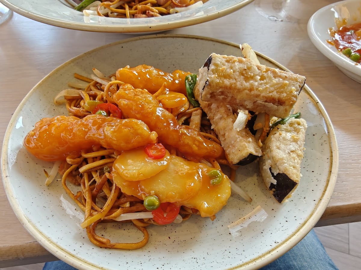 Imperial Palace Chinese Restaurant - Photo 4