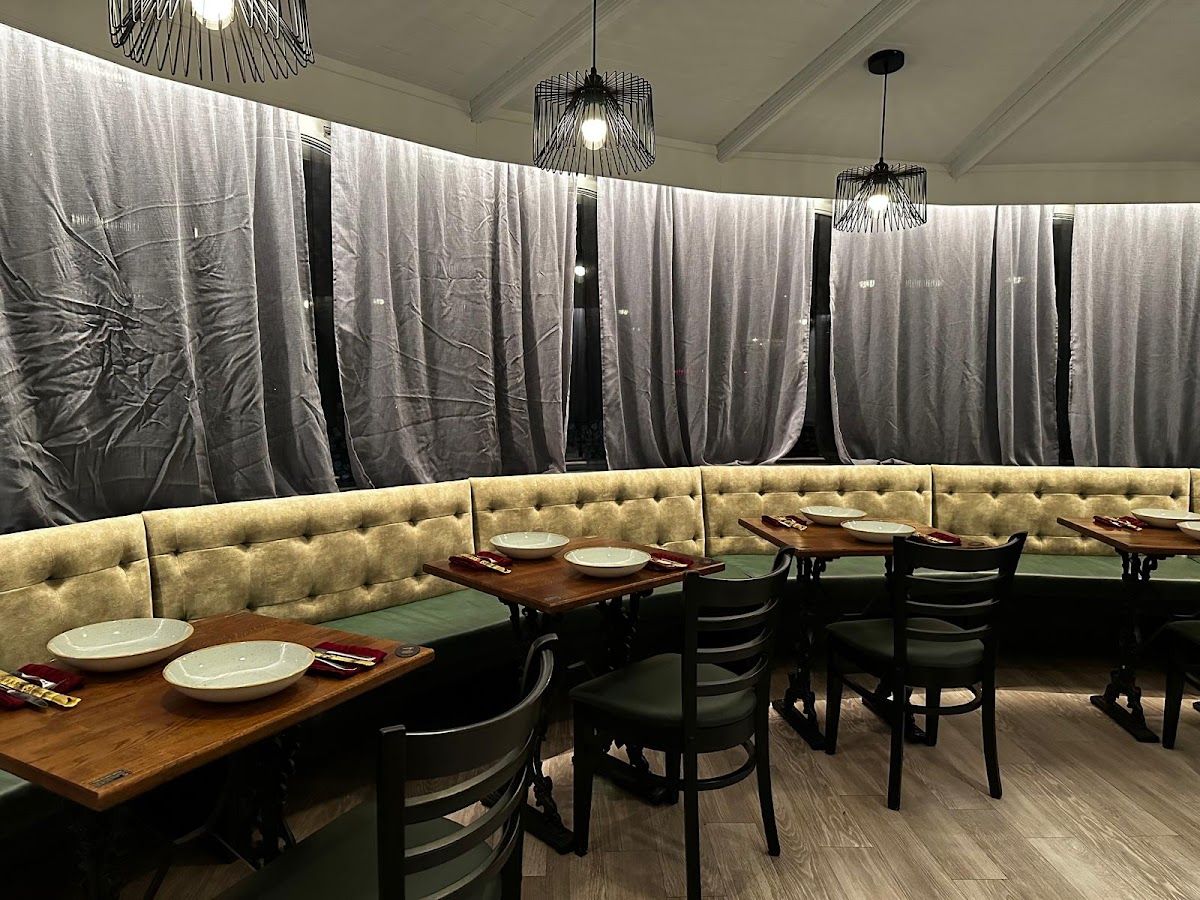 Imperial Palace Chinese Restaurant - Photo 6