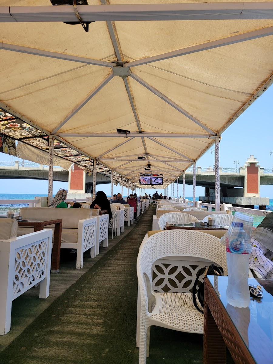 Murano Restaurant & Cafe - Photo 6
