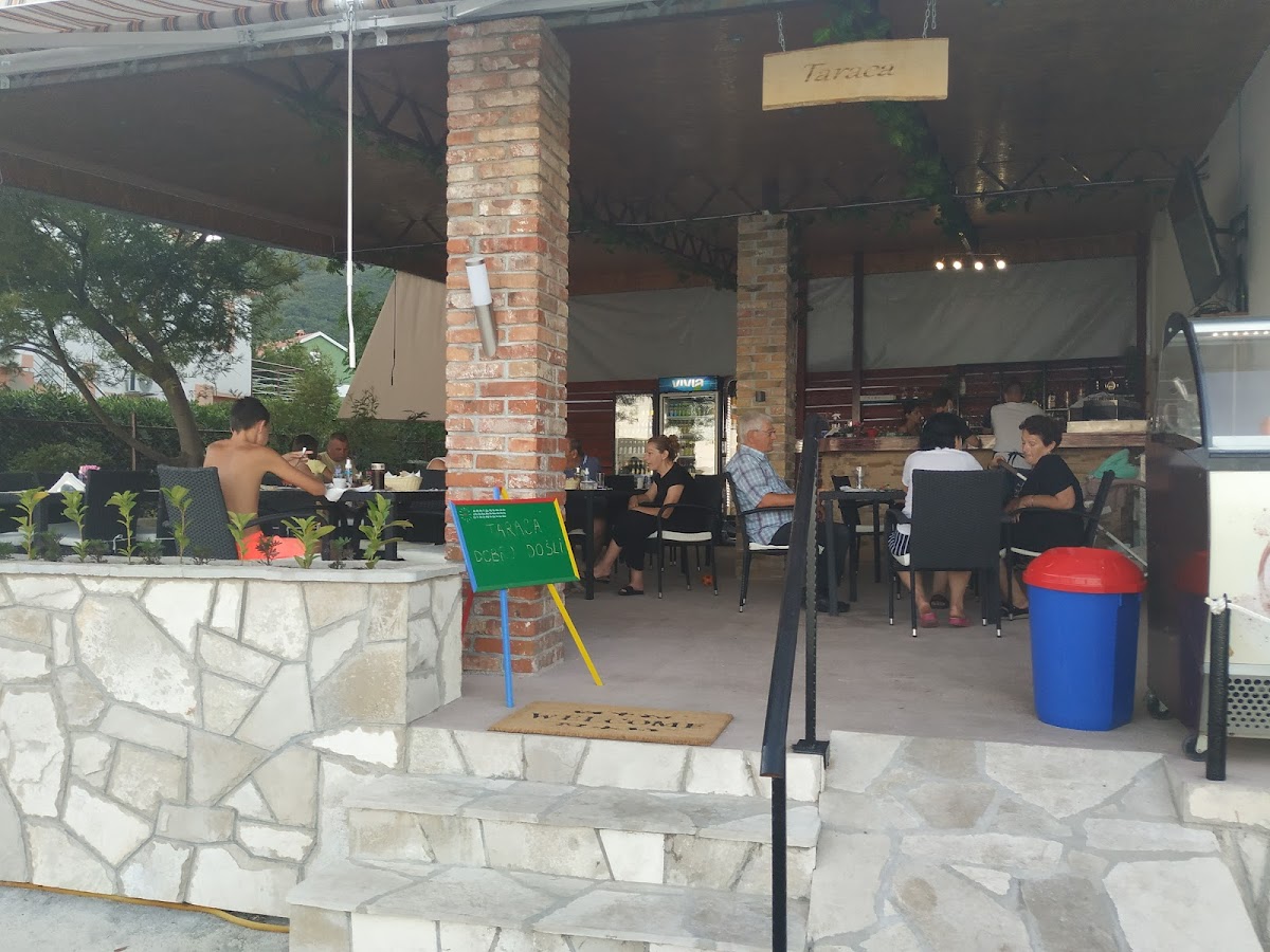 Taverna Picerija TARACA