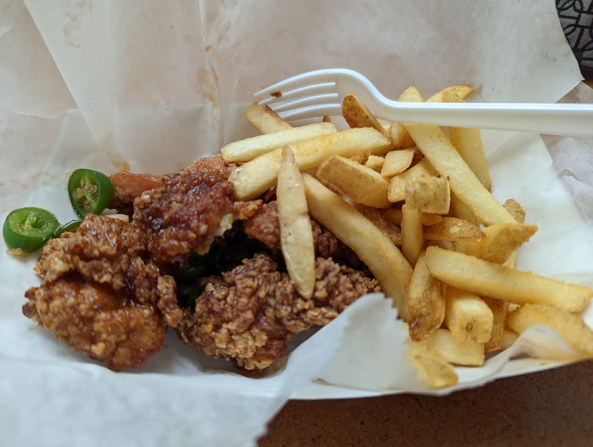 Oak Park Food Court - Photo 4
