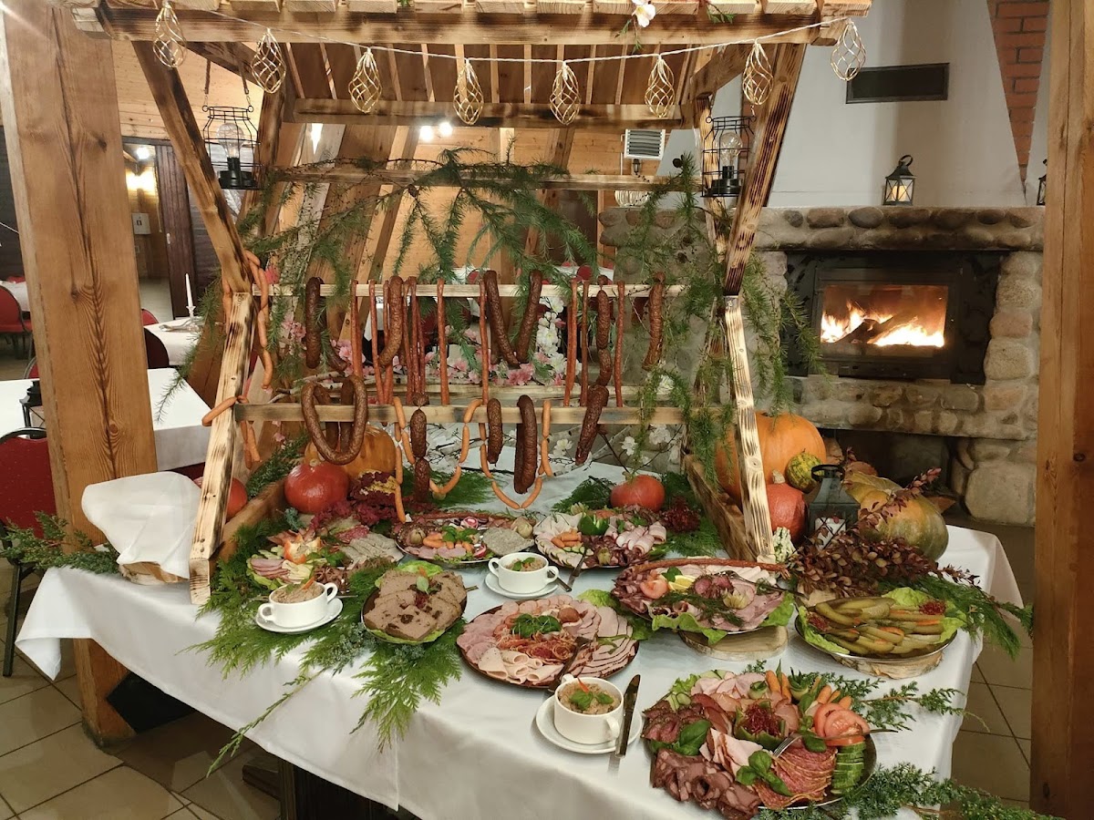 Restauracja 'Trzy Korony' Gniewino