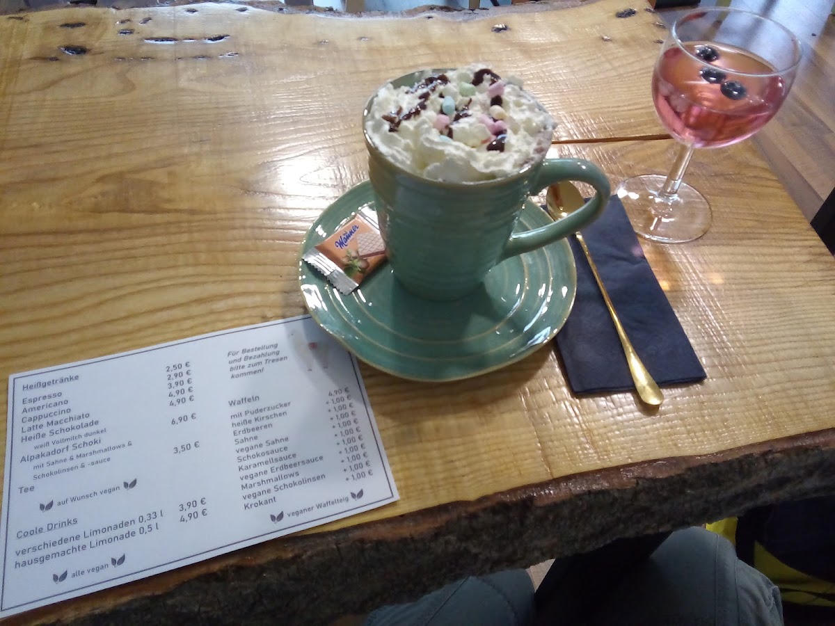 Alpakadorf - Touren, Ladchen & Cafe - Photo 7