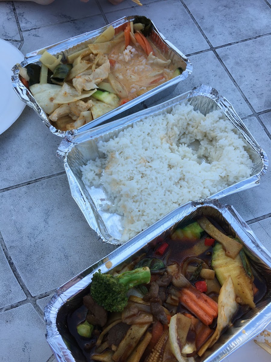 Asian Food Take Away - Photo 6