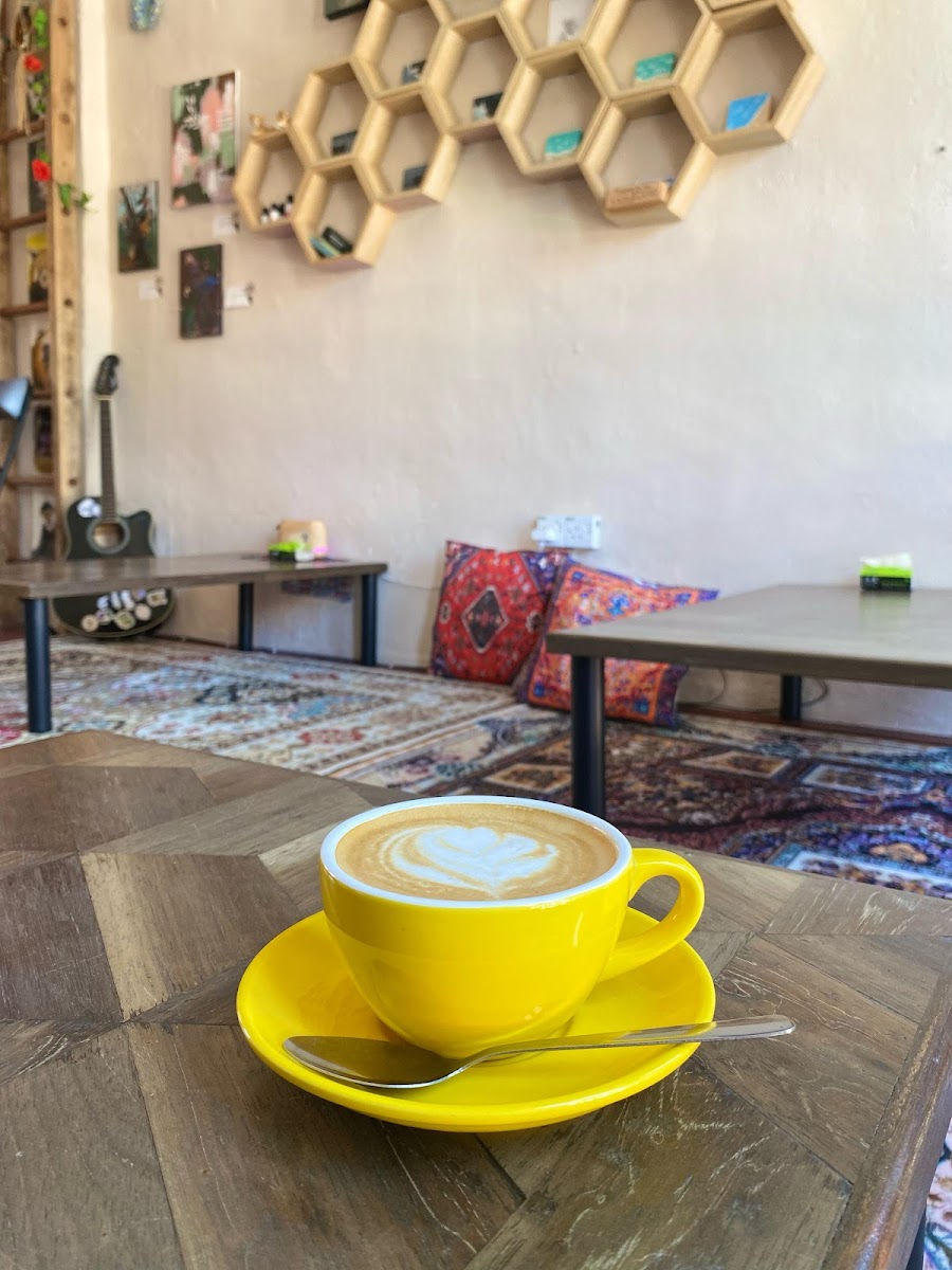 Dreamer Haven Art Cafe - Photo 6