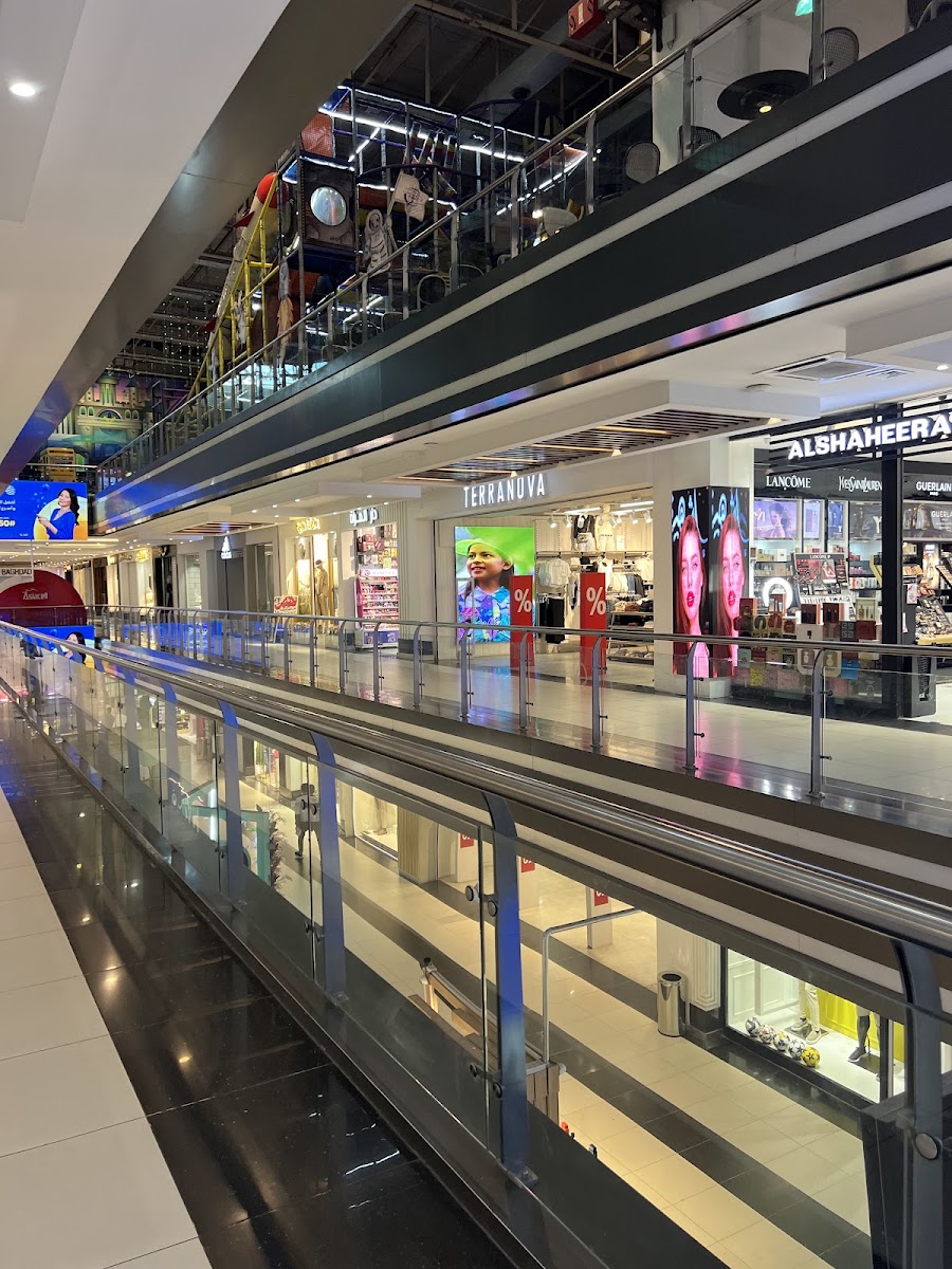 Nara AlMansour Mall - Photo 8