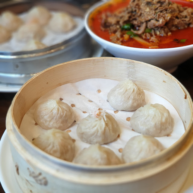 pork dumpling xiaolongbao 小龍包 シャオロンバオ 소룡포 샤오롱바오