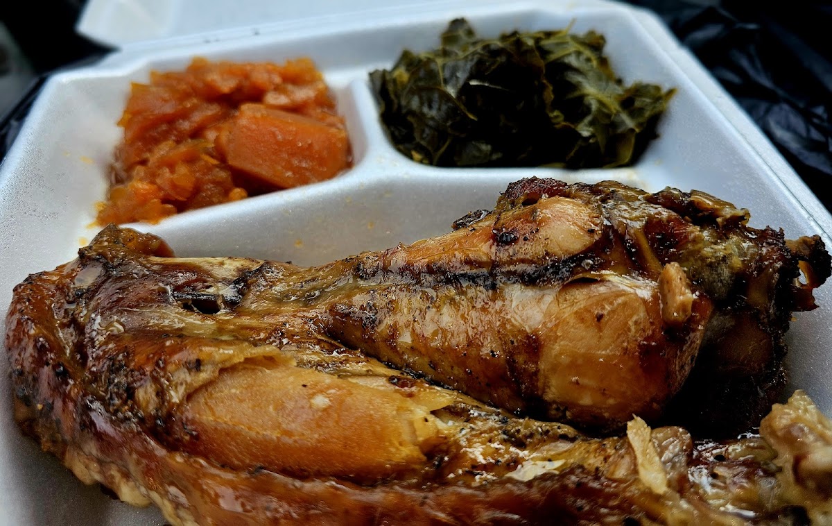 J Marie’s Gumbo House - Photo 9