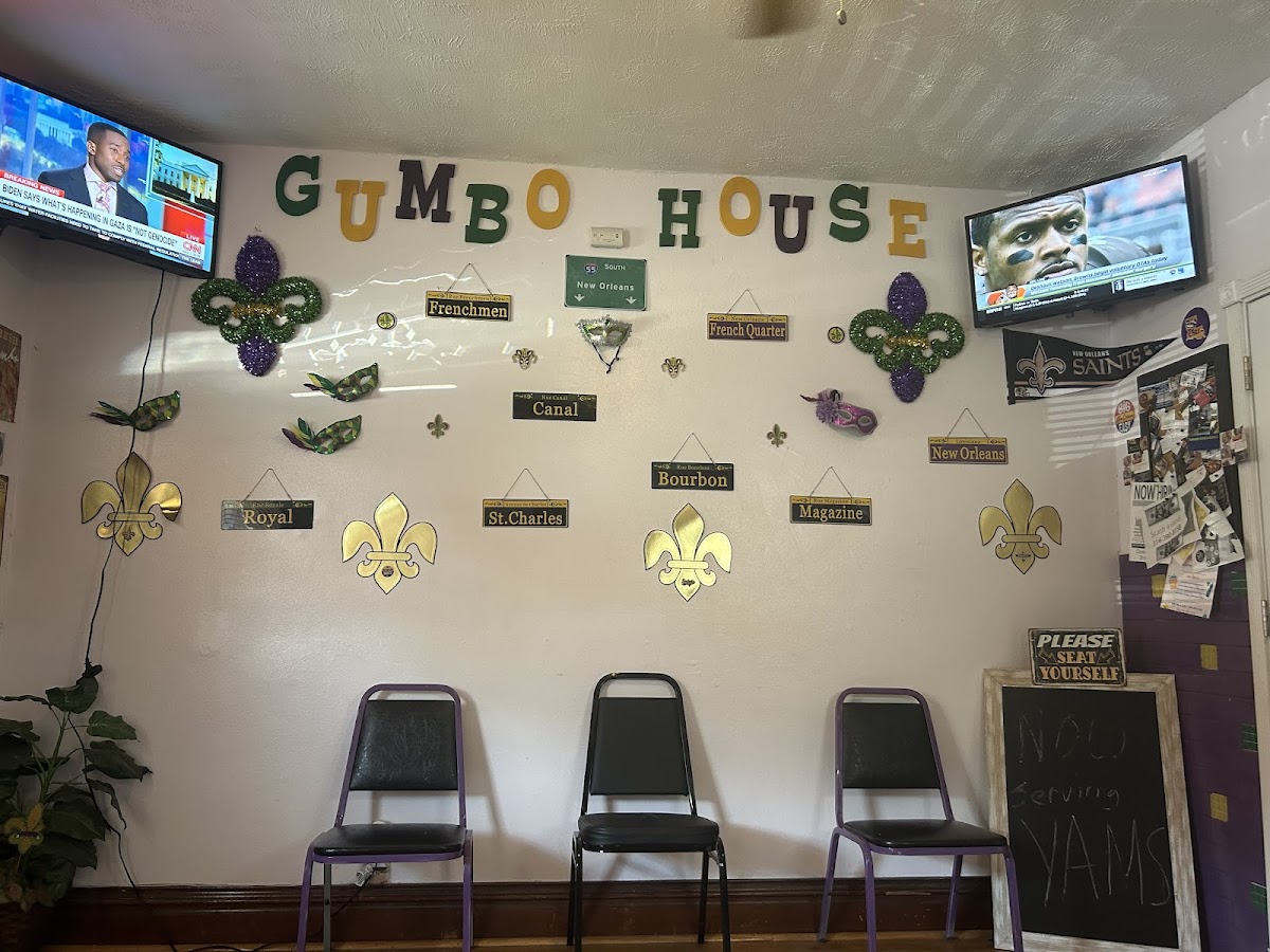 J Marie’s Gumbo House - Photo 8