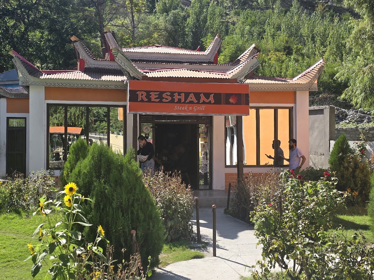 Resham Steak n Grill - Photo 2