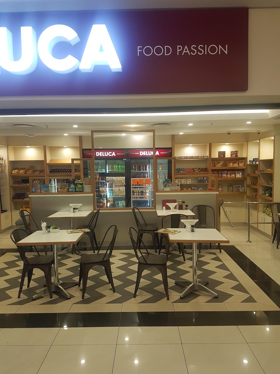 Cafe Deluca Ahmed Al Kadi Hospital