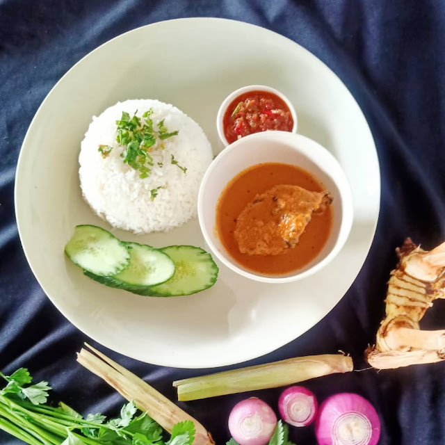 Nasi Putih Ayam Percik