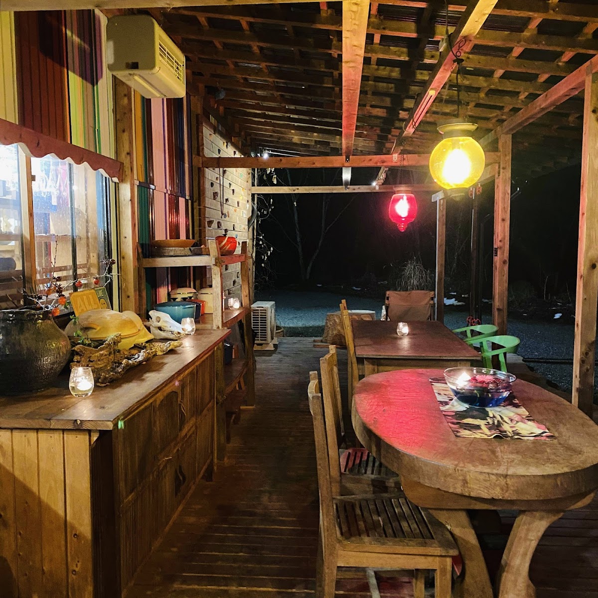 NOMI RESTAURANT