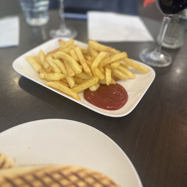 Fries with Ketchup