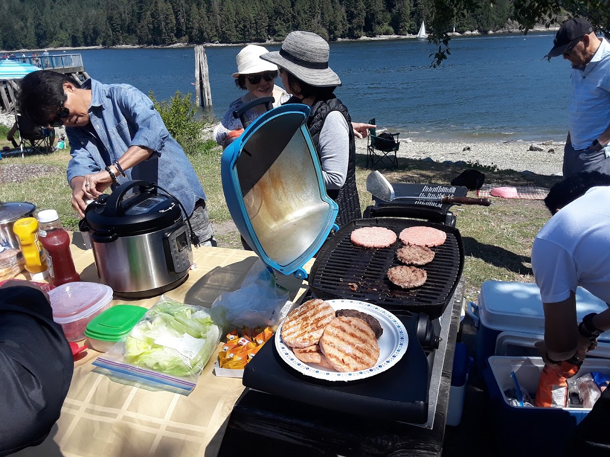 Barnet Marine Park Café - Photo 2