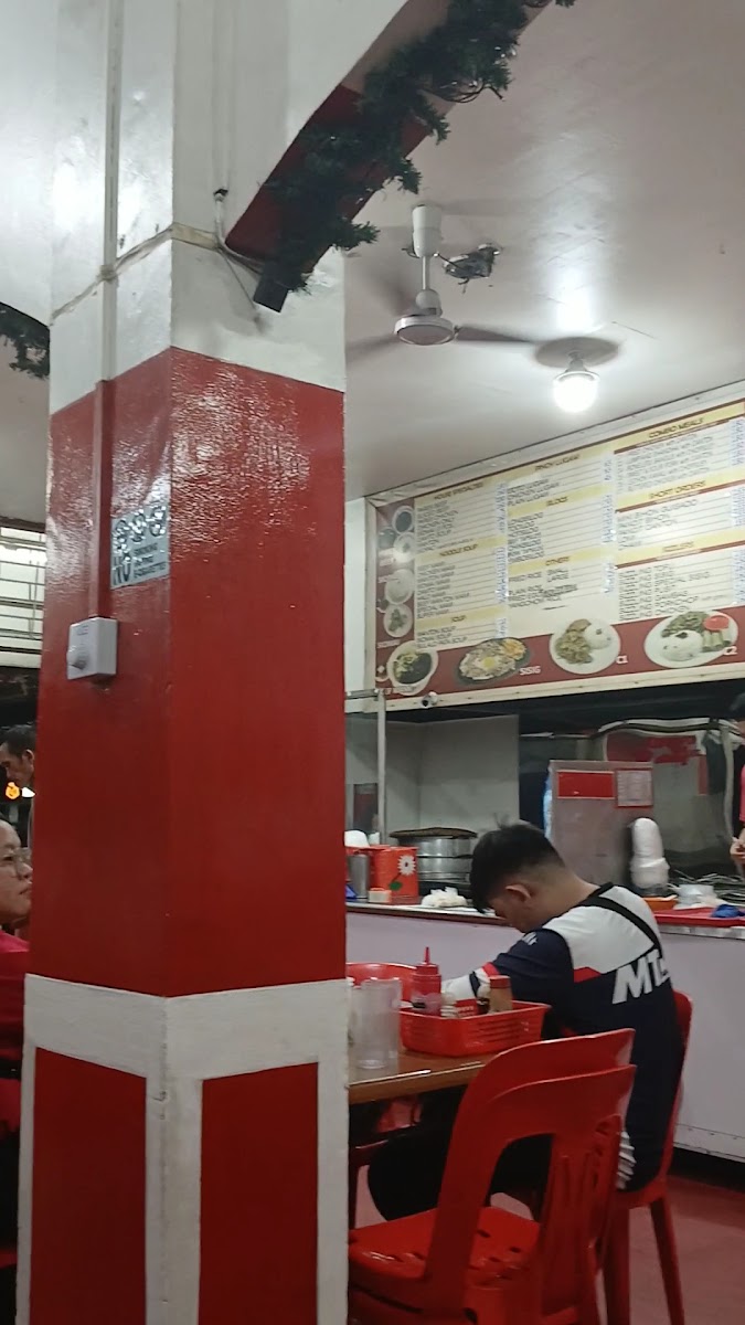 The Original Pares Mami House - España Branch - Photo 1