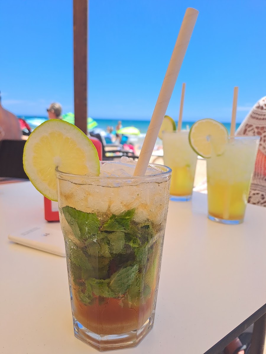 Chiringuito The Blue monkey beach club - Photo 2