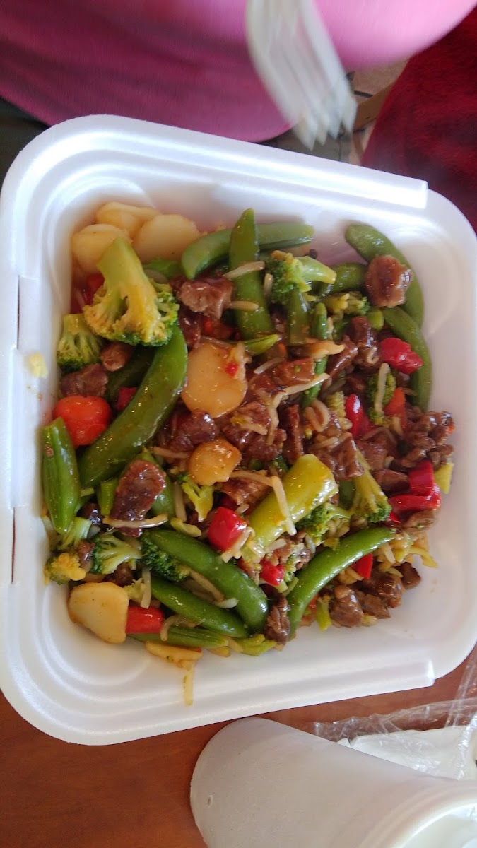 Bravo Cafe Coney Island - Photo 4