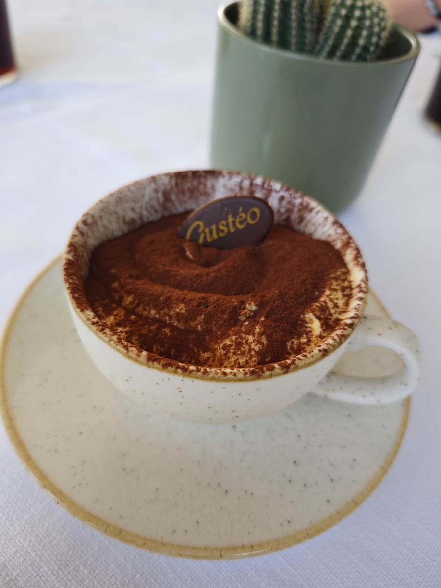 Gusteo Ristorante Pizzeria - Photo 9