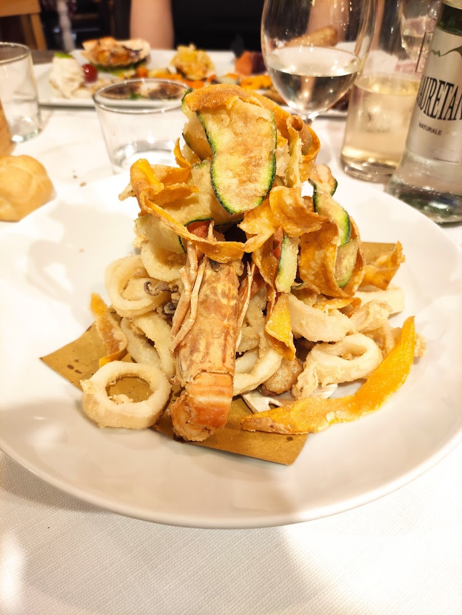 Gusteo Ristorante Pizzeria - Photo 6