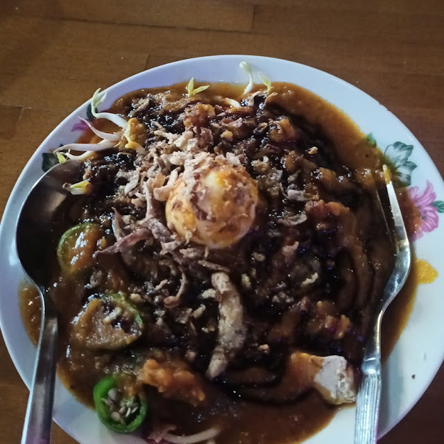 Mee Rebus