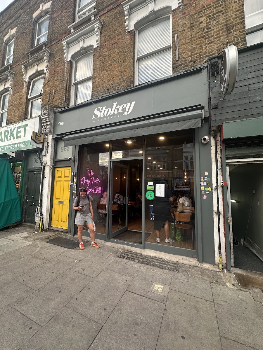 STOKEY BURGERS - Photo 3