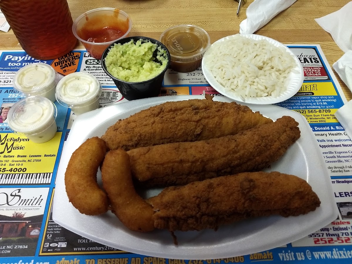 Dixie Queen Seafood Restaurant - Photo 1