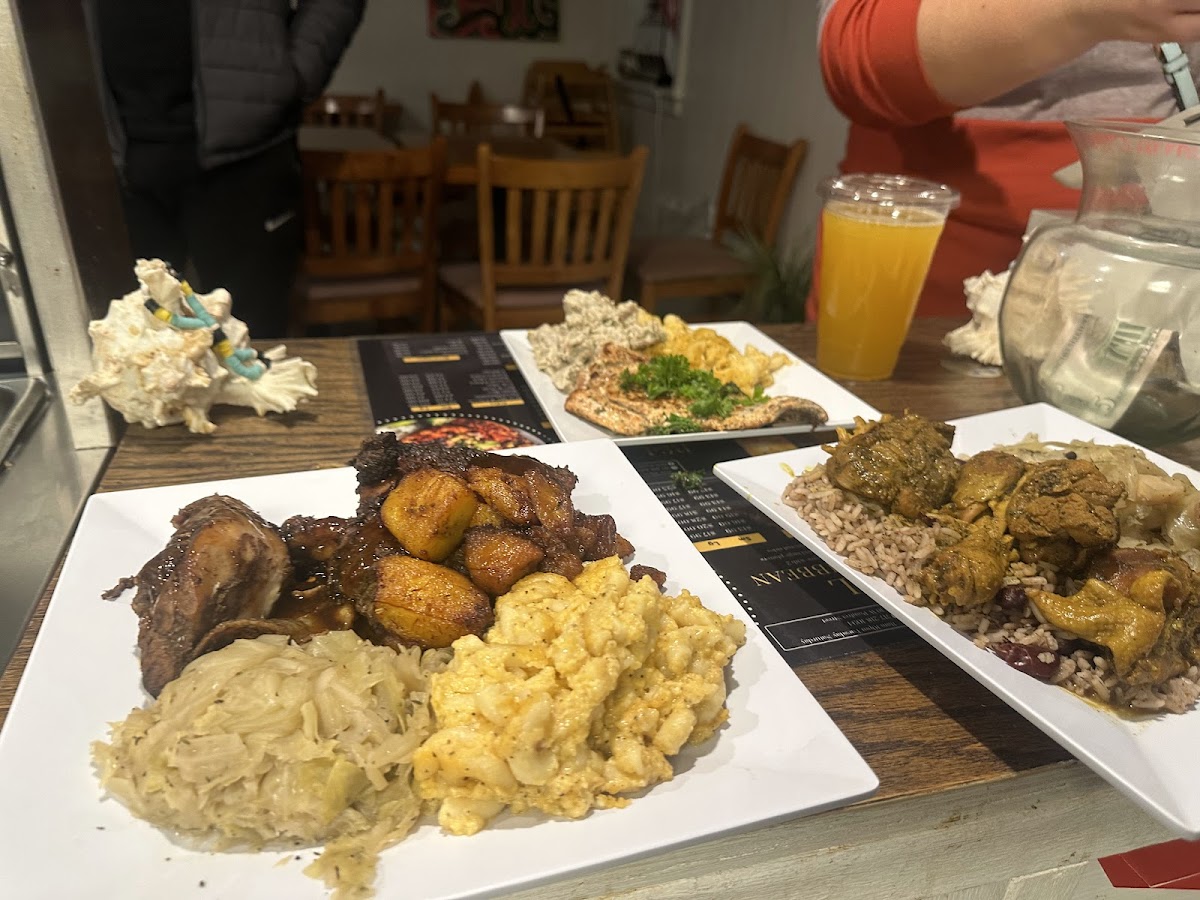 B&L Caribbean Restaurant - Photo 5