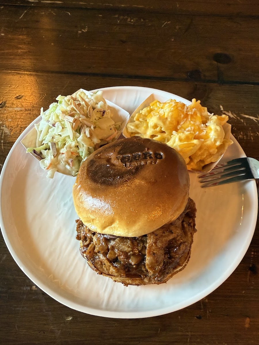 RIBBRO BBQ [HQ] - Photo 2