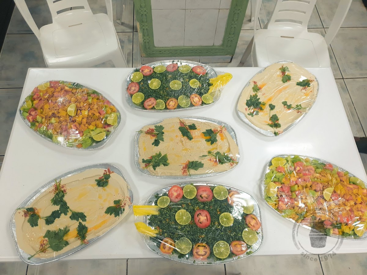 Cardoba Restaurant مطعم قرطبة بمنطقة السلمة - Photo 3