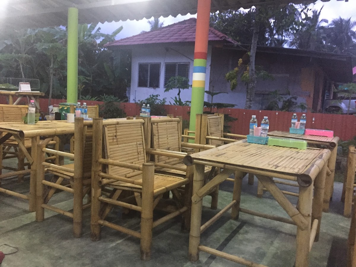 Nana 168 Restaurant