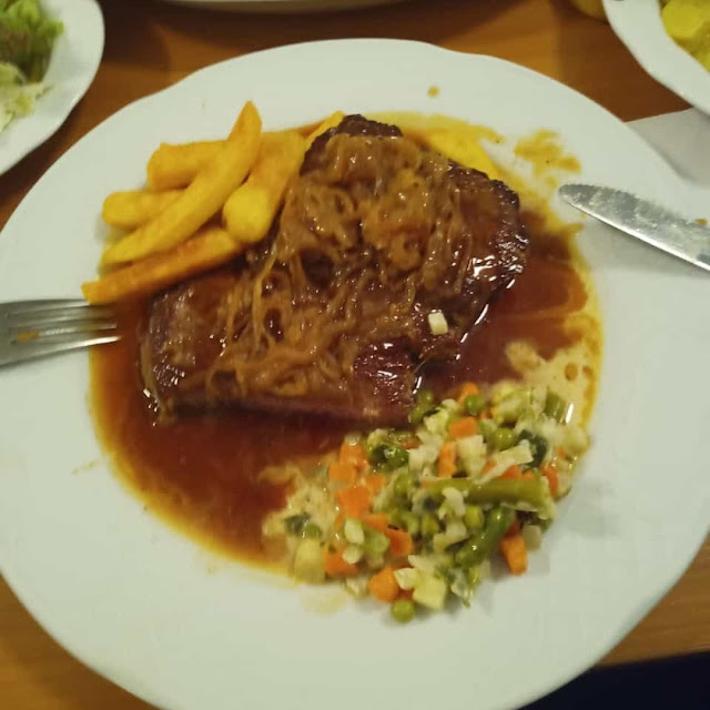 Zwiebelrostbraten