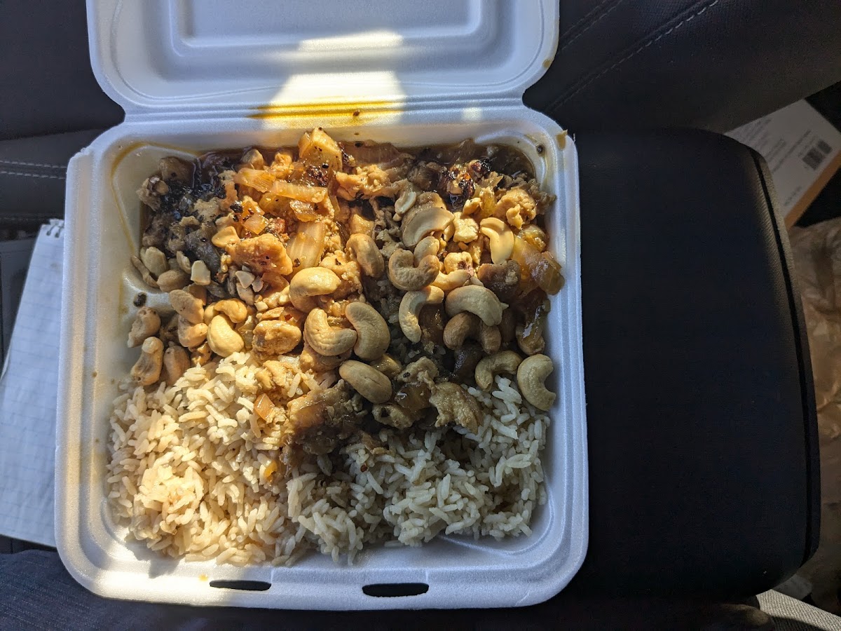 Miss Betty's Magic Wok - Photo 1