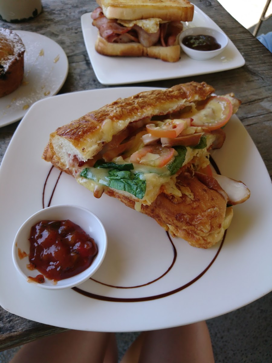 Rhubarb Cafe - Photo 7