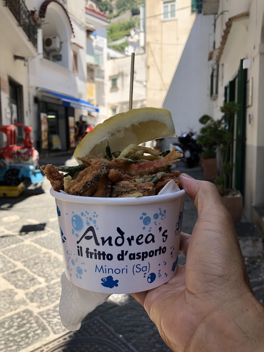 Andrea'S Di Antonella Miccio & C. S.A.S. - Photo 8