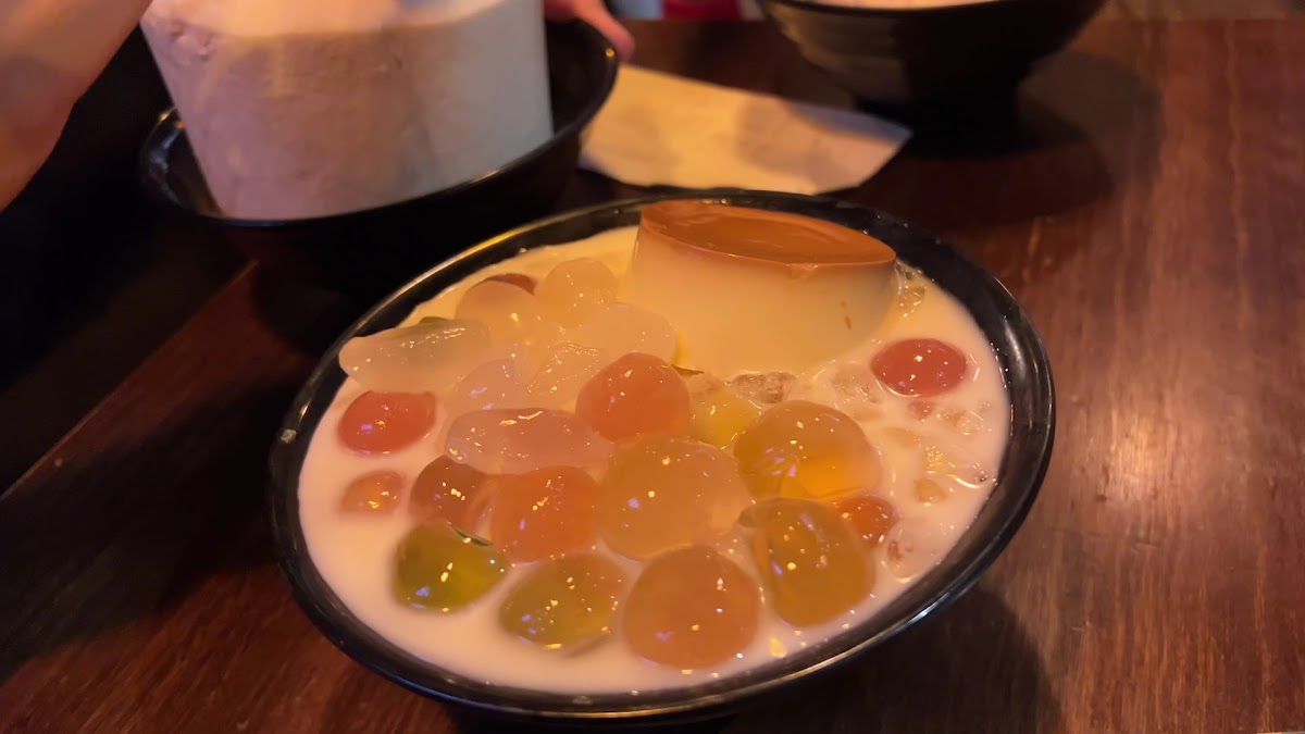 Saigon Desserts - Photo 1