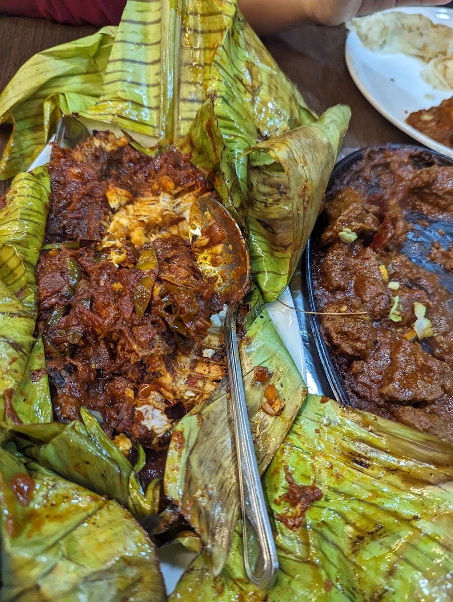 E Duniyav Restaurant Hamdan Br. - Photo 7