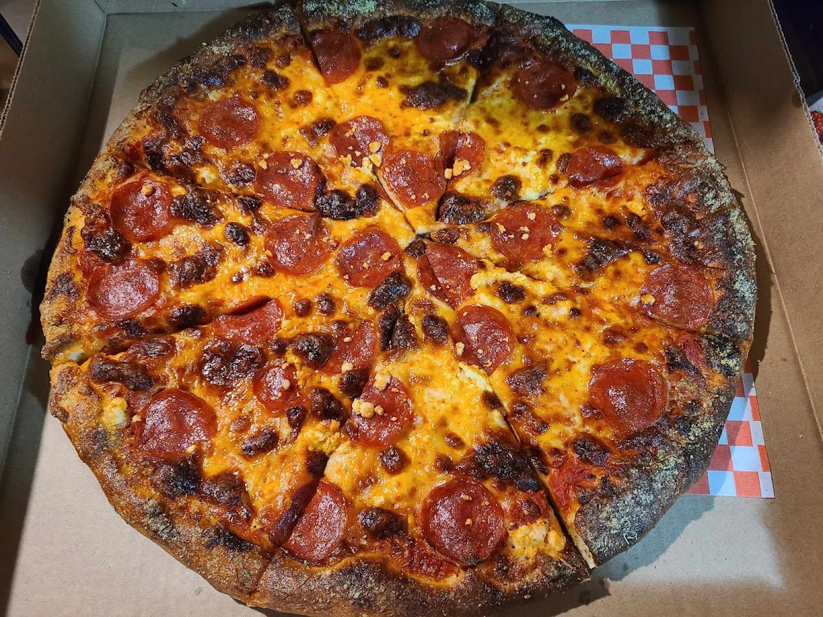Pie O My Pizzeria - Photo 7