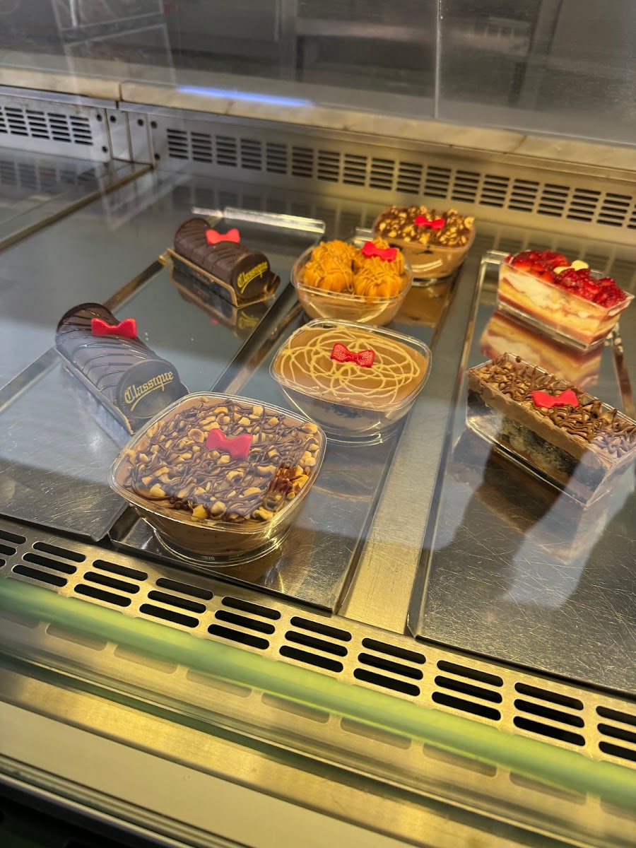 Classique Patisserie - Photo 4