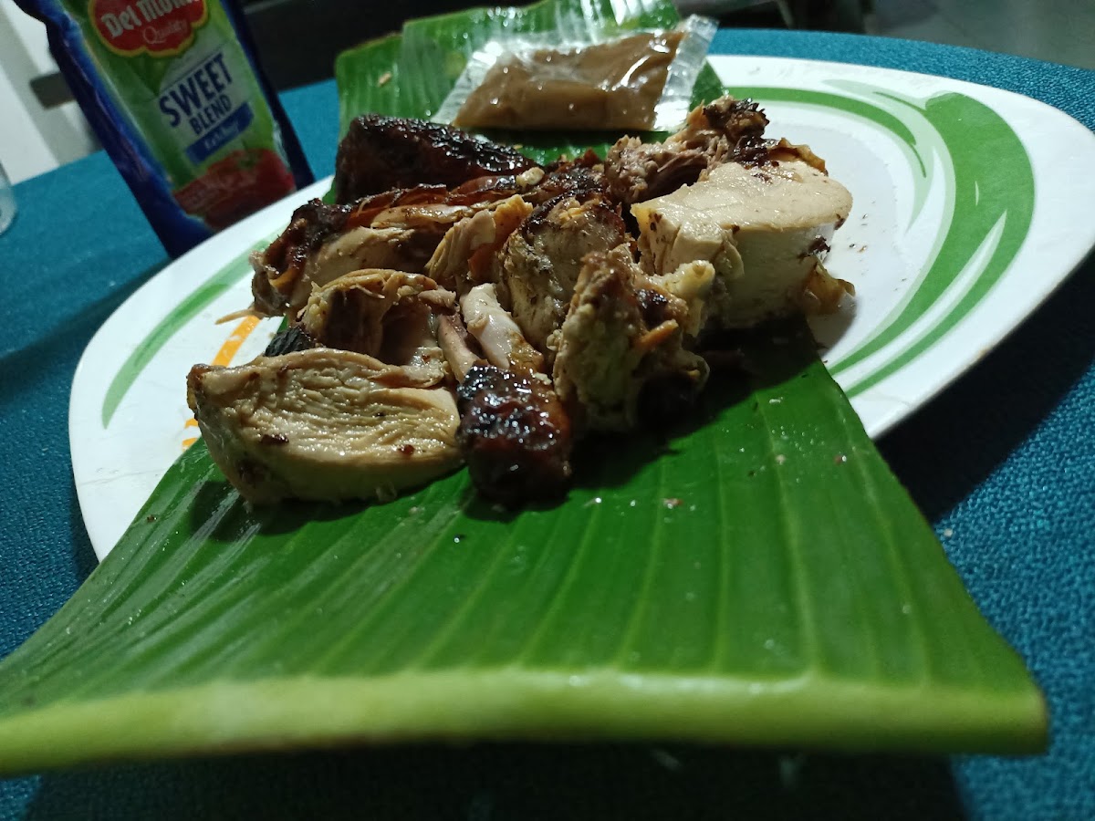 Andok's Evangelista - Photo 1