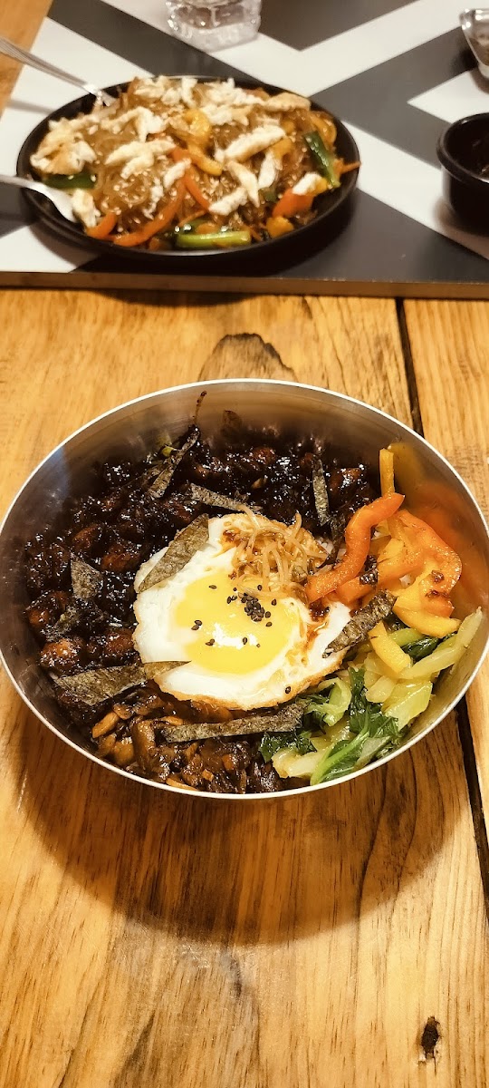 KIMCHI EONNI - Photo 4