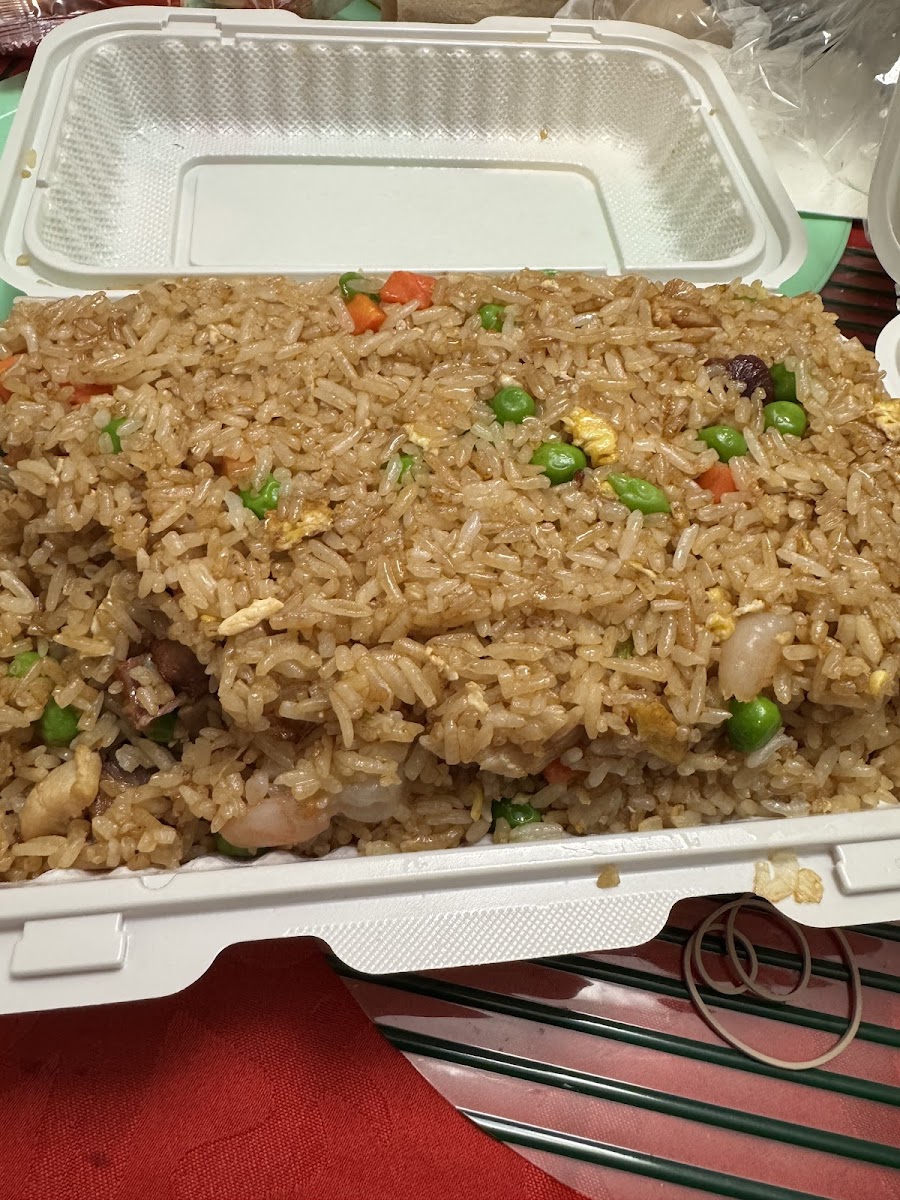 Bridlewood Chinese Cuisine - Photo 3