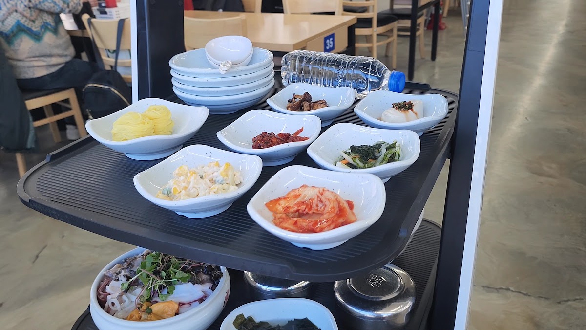 Sokcho jar mulhoe(속초항아리물회) - Photo 1